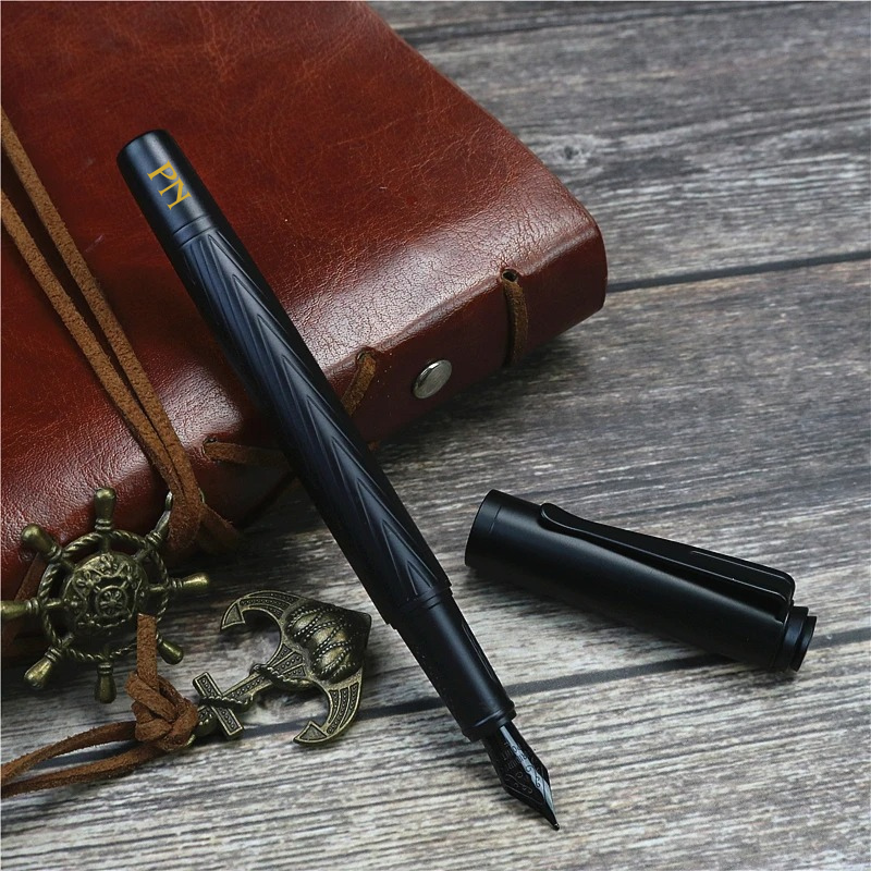 Noir fountain pen